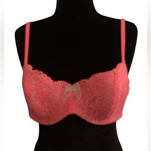 B.tempt’d Lace Underwire Bra in Coral Pink